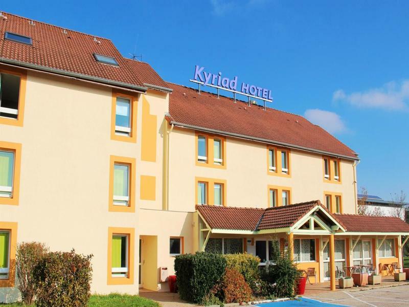 Kyriad Lyon Est - Saint Bonnet De Mure Kültér fotó